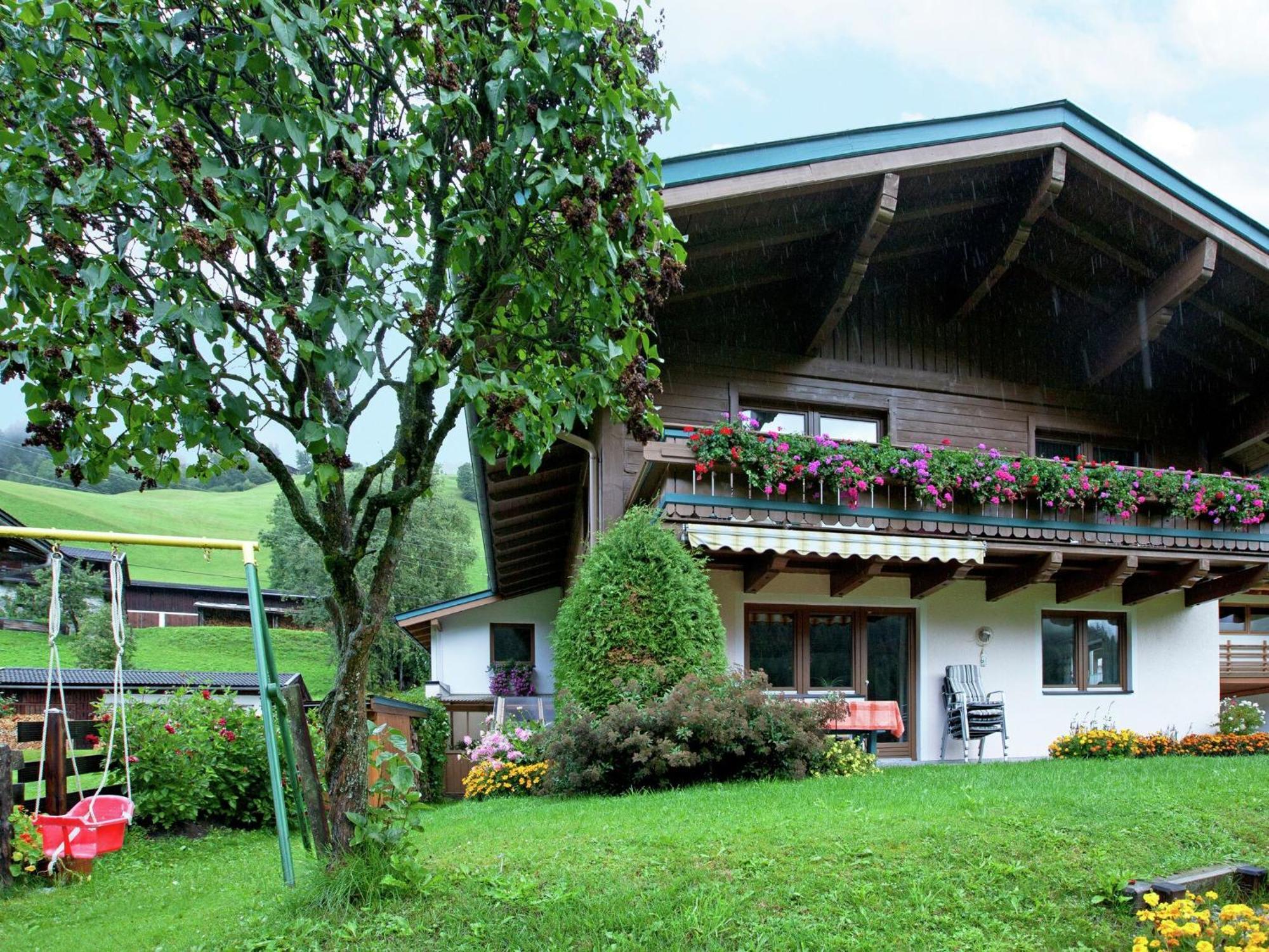 Apartment Near The Ski Area Saalbach-Hinterglemm Ngoại thất bức ảnh